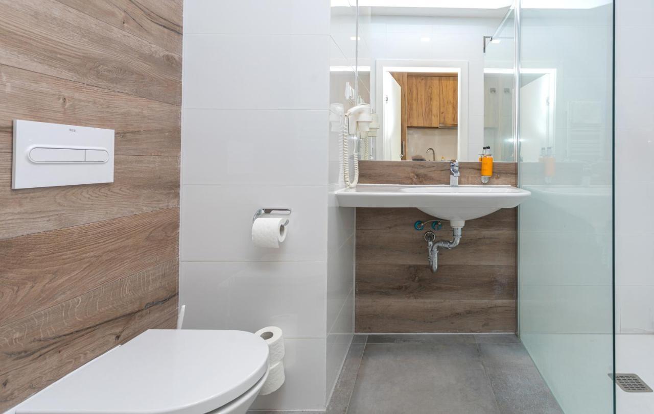 Aparthotel Apartamenty Czarna Gora 325 Sienna  Exteriör bild